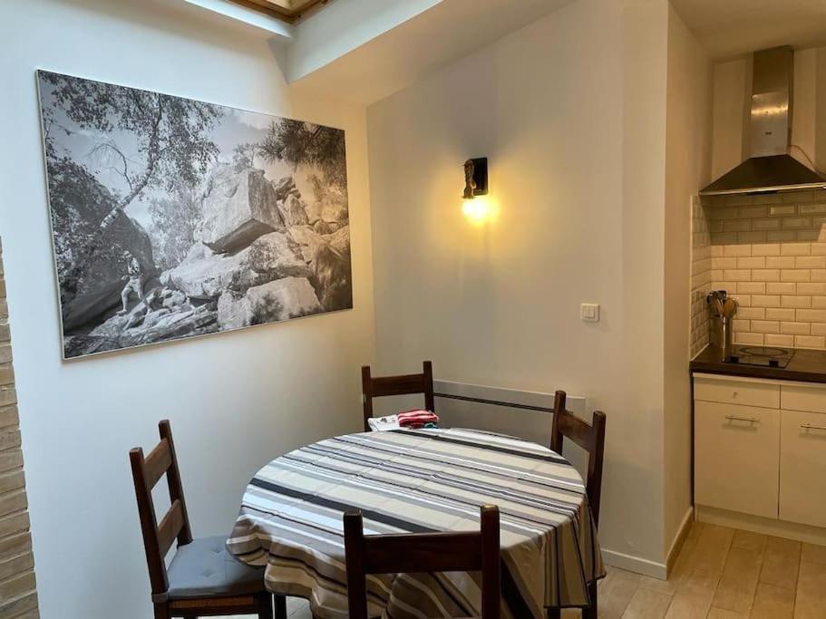 Le Cosy - 2 Pers - Hyper Centre De Fontainebleau 아파트 외부 사진